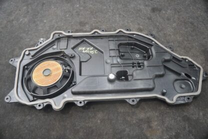 Rear Right Door Speaker Sub Woofer Panel LR047119 OEM Range Rover L405 2017 - Image 4