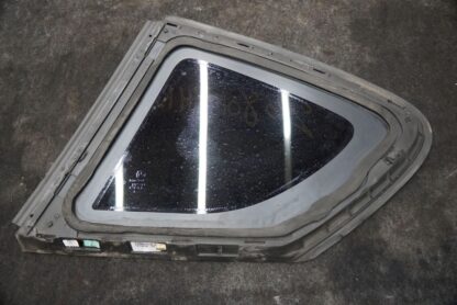 Rear Right Passenger Side Quarter Panel Window Glass 51377313014 BMW i8 2014-19 - Image 2