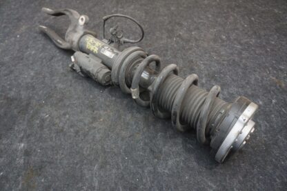 Front Right Shock Absorber Strut 37106866396 BMW 530 540 M550I G30 2018-20 *Note - Image 2