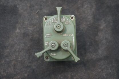 Three Lever Headlight Switch Panel MS511131 AM General Hummer Humvee H1 M998 92 - Image 2