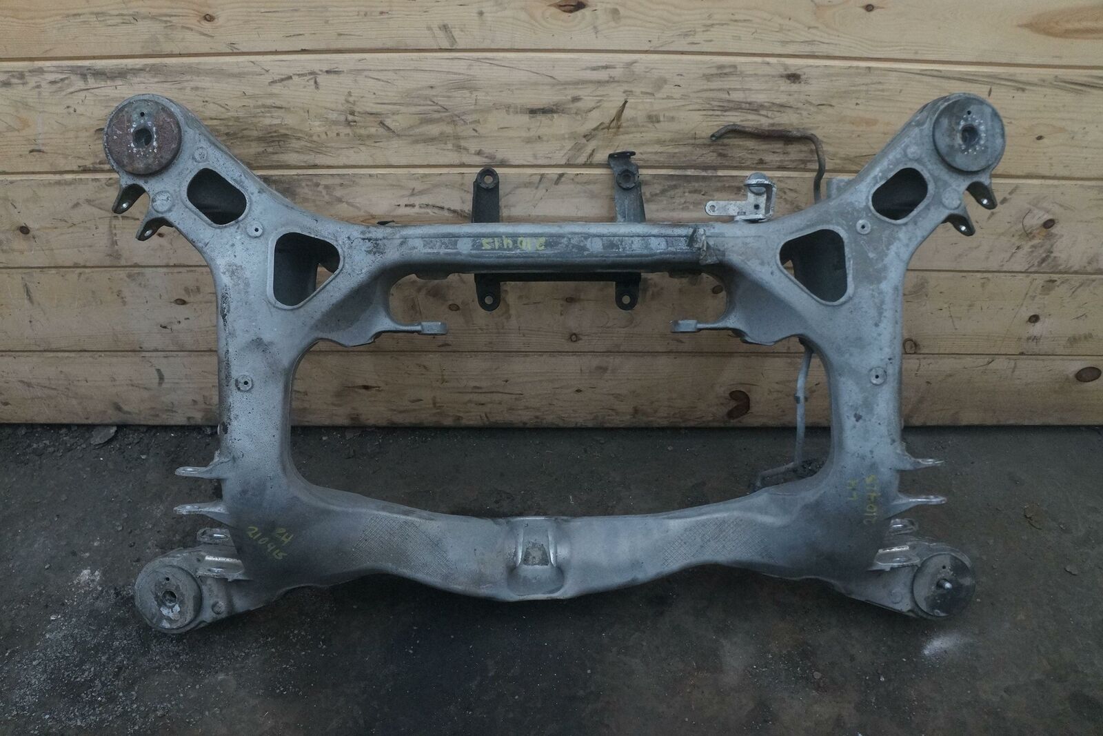 Rear Subframe Cradle Crossmember 97033105105 OEM Porsche Panamera 970 ...