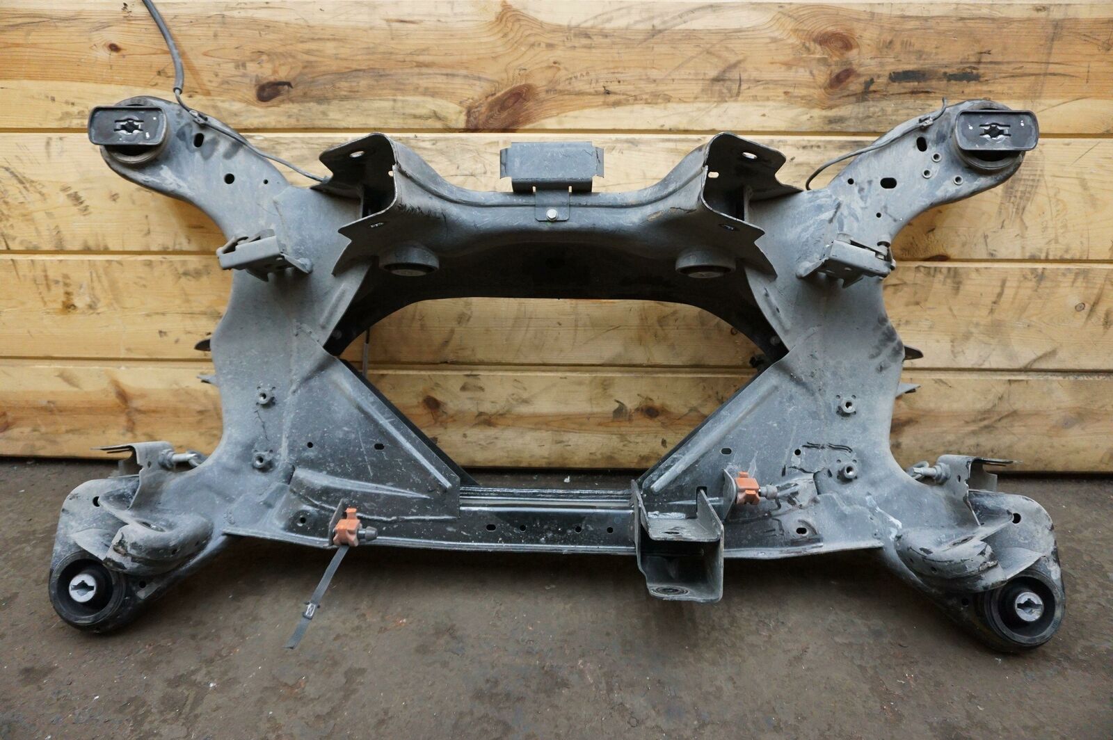 Rear Subframe Crossmember Cradle 670103622 OEM Maserati Levante 2017 ...