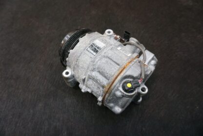 A/C Air Compressor Assembly OEM A0008304702 Mercedes SL63 AMG R232 2022-24 - Image 4