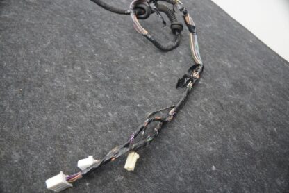 Rear Trunk Lid Lift Gate Lock Latch Wire Harness 1004429-92-P Tesla Model S 2015 - Image 5