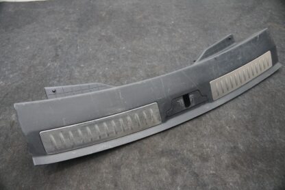 Rear Trunk Sill Scuff Plate Trim Panel LR106602 Range Rover Velar L560 2018-20