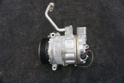 A/C Air Compressor Assembly OEM 992260601 Porsche 911 Turbo S 992 2021-24 - Image 4