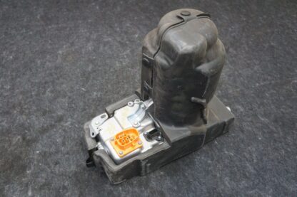 A/C Air Conditioning Compressor Pump W/ Cover 1648051-00-E Tesla Cybertruck 2024 - Image 3