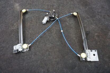 Front Right Door Window Regulator Motor 69912100 Maserati GranTurismo S 2008-18 - Image 5