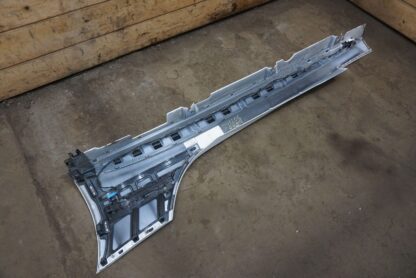 Right Rocker Panel Skirt Trim Molding A2326982001 Mercedes SL63 AMG 22-24 *Note - Image 8