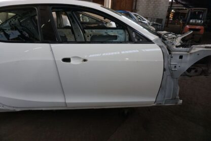 Front Right Passenger Door Shell White OEM 673007995 Maserati Ghibli M157 14-17+