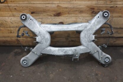 Rear Subframe Undercarriage OEM 3W5505235 Bentley Continental Gt Flying Spur 06 - Image 4