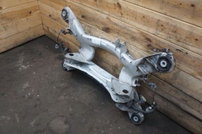 Rear Subframe Undercarriage OEM 3W5505235 Bentley Continental Gt Flying Spur 06 - Image 9