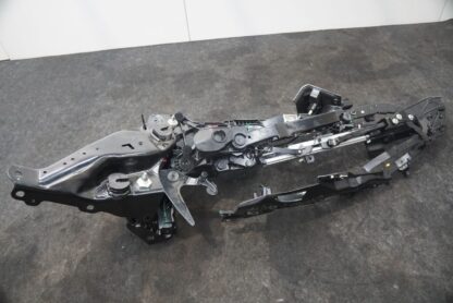 Right Convertible Top Roof Hinge Kinematics 86545900 Ferrari California T 2015 - Image 3