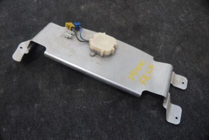 Digital Audio Radio Antenna Module 22924487 OEM Chevrolet Corvette C7 2014-19 - Image 2