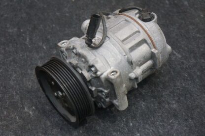 AC Air Compressor OEM 3B0820803C Bentley Continental Gt Flying Spur 2003-12