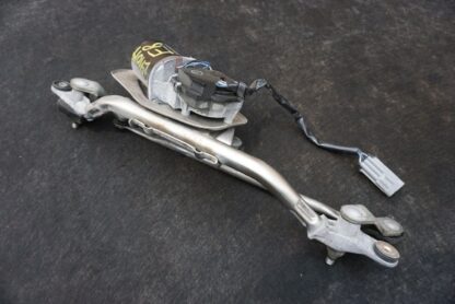 Front Windshield Wiper Motor Linkage 80065800 Maserati GranTurismo S M145 08-19 - Image 8