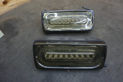 * Set of 2 Rear Left Right Tail Light LED Mercedes G500 W463 2002-05 * NOTE *