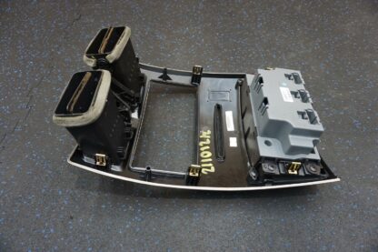 Dash Climate Switch Bezel Trim 10351108 15246036 15255540 OEM Cadillac XLR 04-05 - Image 6