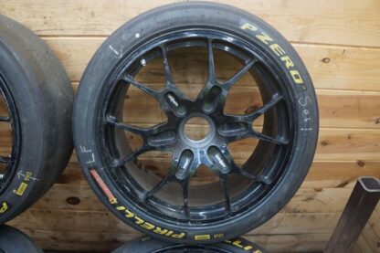 Set Front 19x9.5 341319 Rear 19x12 341320 Center Lock Racing Wheel Ferrari 488 - Image 6