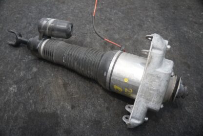 Front Left Air Shock Absorber Spring Strut 4W0616039B Bentley Flying Spur 2013+