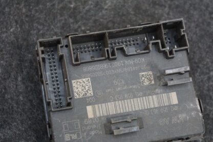 Front Left Driver Side Door Control Module OEM 4M1959953 Audi A8l Quattro 2019 - Image 4