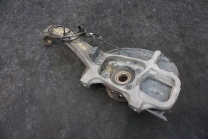 Front Right Passenger Spindle Knuckle 670039103 Maserati Quattroporte S 2014-17+ - Image 2