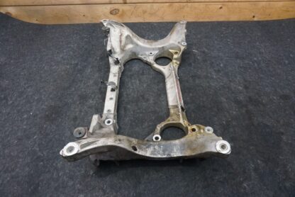 Front Subframe Cradle Crossmember OEM 670039240 Maserati Quattroporte S M156 17+ - Image 2