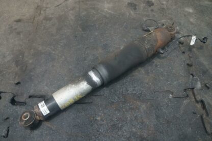 Rear Shock Absorber Spring Strut 84176675 Chevrolet Suburban Tahoe Yukon 2015-20
