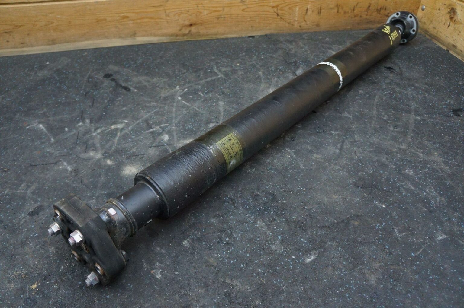 Rear Prop Drive Shaft Assembly 68340366AA OEM Alfa Romeo Giulia 2017-19 ...