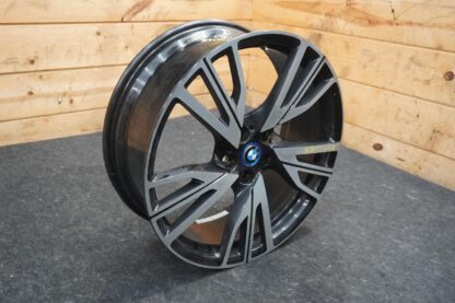 Front Left 20X7.5" 5 W Spoke Wheel Machined Black 36116855013 BMW I8 14-20 - Image 2