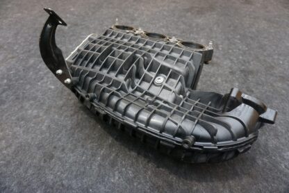 Intake Manifold Engine Intercooler 11617634226 705770199 OEM BMW i8 2014-17 19 - Image 7