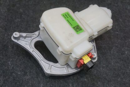 Left Driver Side Tonneau Cover Motor OEM 1852126-00-B Tesla Cybertruck 2024