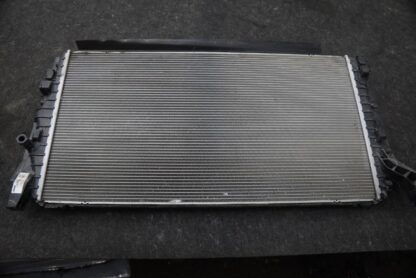 Radiator 17118645783 OEM Mini Cooper S F55 2020-24 - Image 4