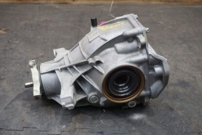 Rear Axle Differential 2233500611 OEM 4.0L Mercedes S580 W223 2021-23 (2k Miles) - Image 7