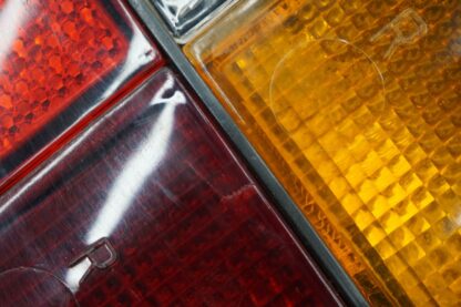 Right Tail Light Lamp 477945114A OEM Porsche 944 1984-91 924 1987-88 * Crack * - Image 7