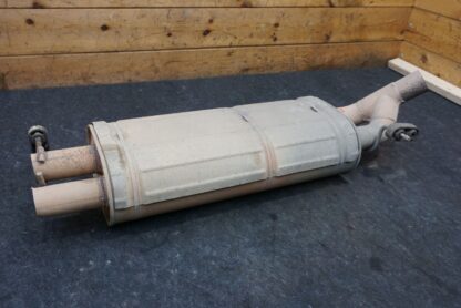 Rear Exhaust Muffler Tail Pipe Assembly OEM 15055001 Hummer H2 2004-06