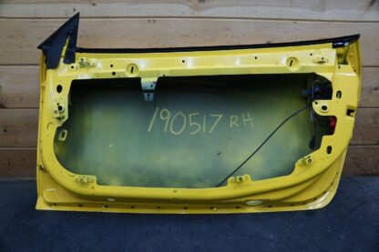 Right Passenger Door Shell Giallo 83438511 OEM Ferrari 458 Challenge *Note* - Image 6