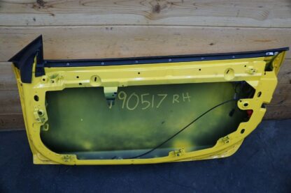 Right Passenger Door Shell Giallo 83438511 OEM Ferrari 458 Challenge *Note* - Image 7