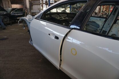 Front Left Driver Door Shell White OEM 673007994 Maserati Ghibli M157 2014-17+ - Image 3