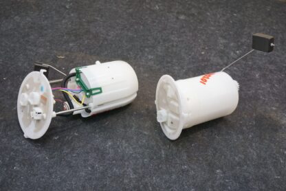 Gasoline Gas Fuel Tank Pump Sender Assembly Oem 2322131130 Lexus Is350 2018-23 - Image 5