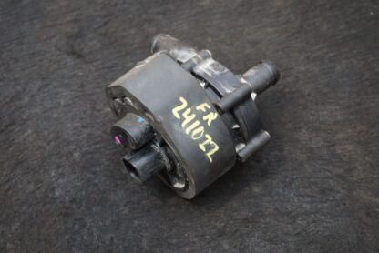 Auxiliary Electric Water Coolant Pump OEM 1037327-00-F Tesla Model X 75D 2016-20 - Image 3