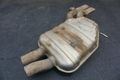 Center Exhaust Muffler Silencer Resonator 4G0253409BG OEM Audi S6 S7 2016-18 - Image 4