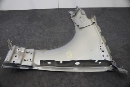 Front Right Fender Wing Panel LR091698 OEM Range Rover Velar L560 2018-23 - Image 9