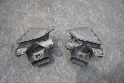 Set 2 Upper Dash Air Vent Door Window Defrost 4T0819945 Lamborghini Huracan 2016 - Image 2