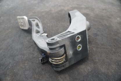 Brake Pedal Bracket Assembly 11CA001CP OEM McLaren 720S 2018 - Image 4