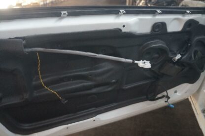 Front Left Driver Door Assembly 41517038091 OEM BMW M3 325 330 E46 2001-06 - Image 5