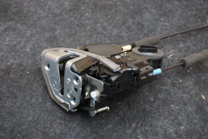 Rear Right Side Door Lock Latch Assembly Oem 6905033131 Lexus Is350 2021-23 Rh - Image 2
