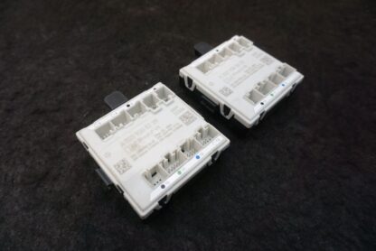 Set Front Left Right Door Control Module A2239005229 Mercedes SL63 AMG 2022-24 - Image 3