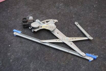 Front Right Side Door Window Regulator Motor Oem 6980153040 Lexus Is350 14-22 - Image 2