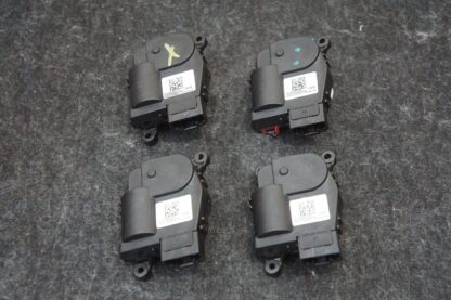 Set Of 4 Hvac 120 DEG Actuator OEM 1500627-00-A Tesla Cybertruck 2024 *Note